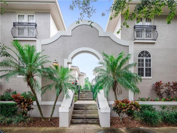 RUTH COURT CONDO OR 6180 1896