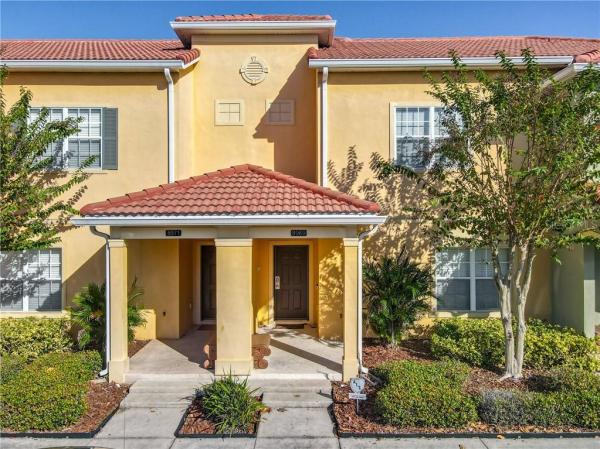 PARADISE PALMS RESIDENCE PH 1