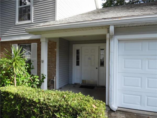 COACH HOMES AT MARINERS VILLAGE