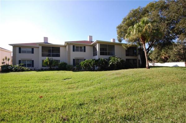 THE GRAND AT OLDE CARROLLWOOD