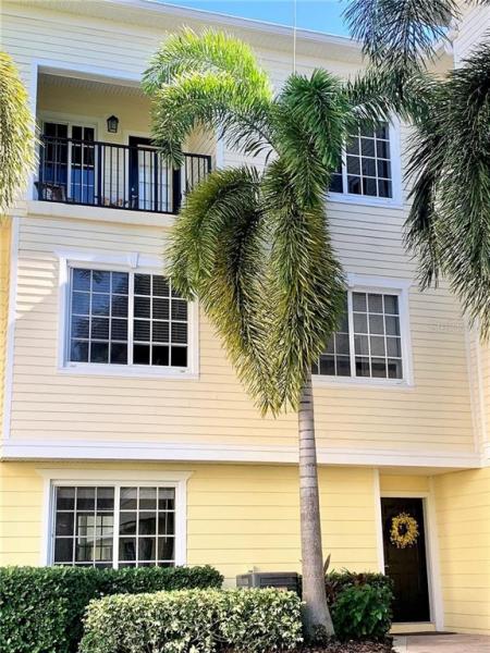 ARLINGTON PARK CONDOMINIUM