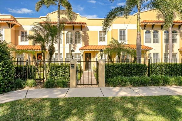 PRICE & ELBERON TWNHMS