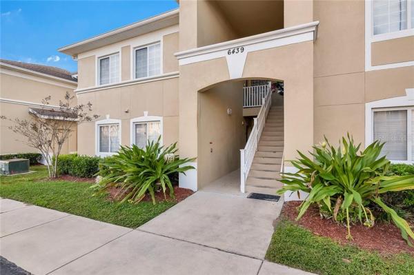 VILLAGES OF BLOOMINGDALE CONDO