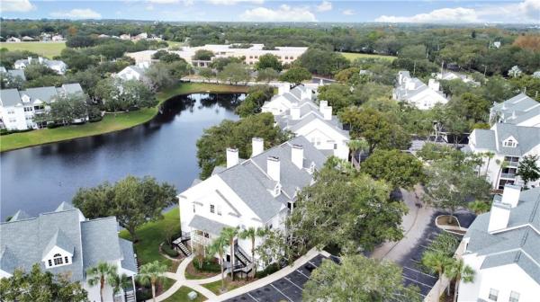 BENTLEY AT COBBS LANDING CONDO THE