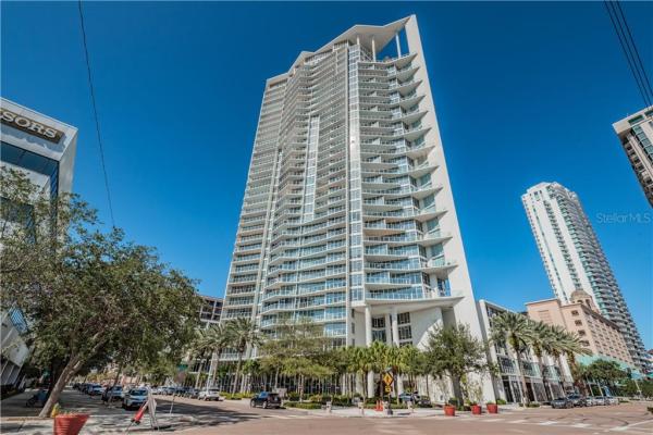 SIGNATURE PLACE CONDO