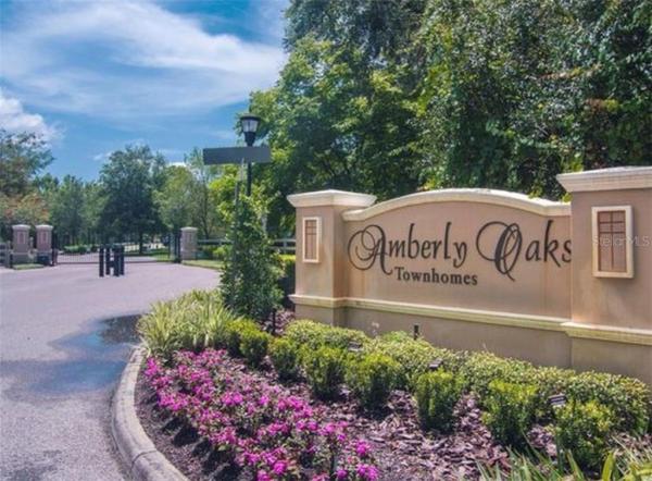 AMBERLY OAKS TWNHMS