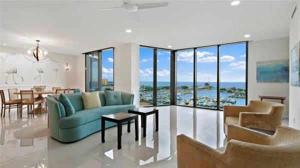 BAYFRONT TOWER CONDO