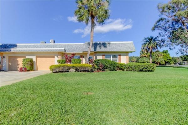 SEMINOLE-ON-THE-GREEN VILLAS