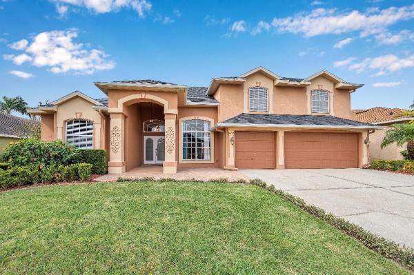 SAND LAKE COVE PH 01