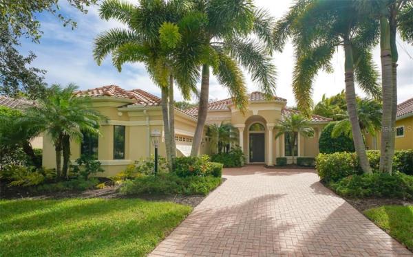 LAKEWOOD RANCH COUNTRY CLUB VILLAGE EE 2A-2E