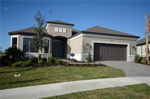 HIGHLAND RANCH ESPLANADE