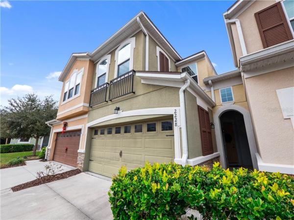 RESERVE AT LOCH LAKE