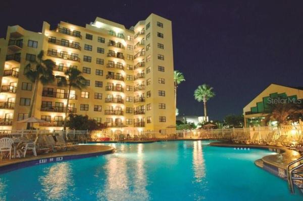 ENCLAVE AT ORLANDO PH 03