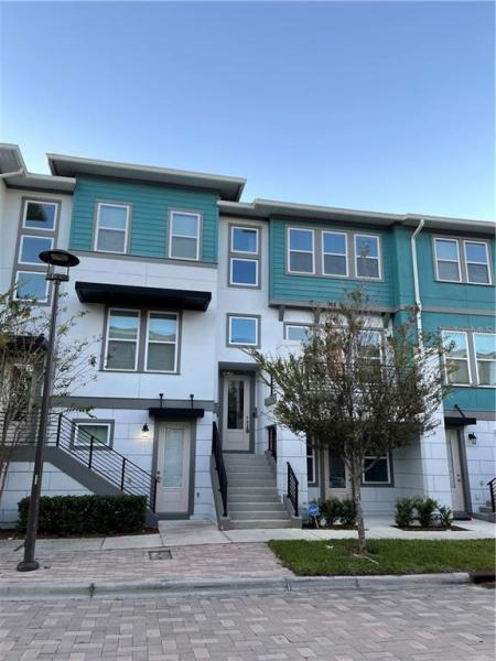 LAUREATE PARK NBRHD CENTER PH 1