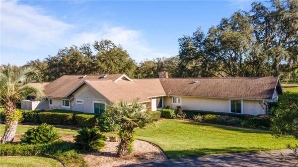 GOLDEN HILLS TURF & COUNTRY CLUB