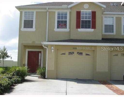 TWNHOMES FLORA RIDGE P2