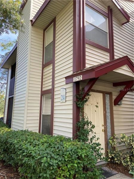 HARBOURTOWNE AT COUNTRY WOODS