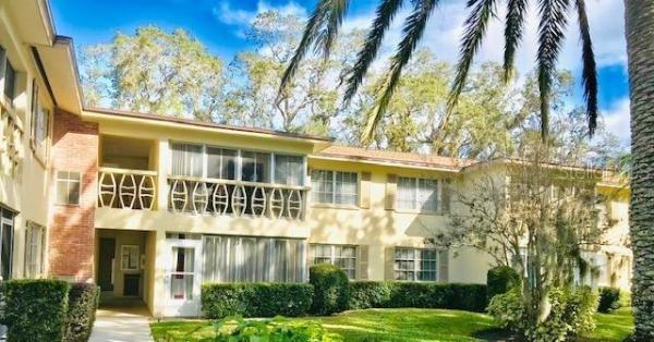 HARBOUR OAKS OF DUNEDIN CONDO