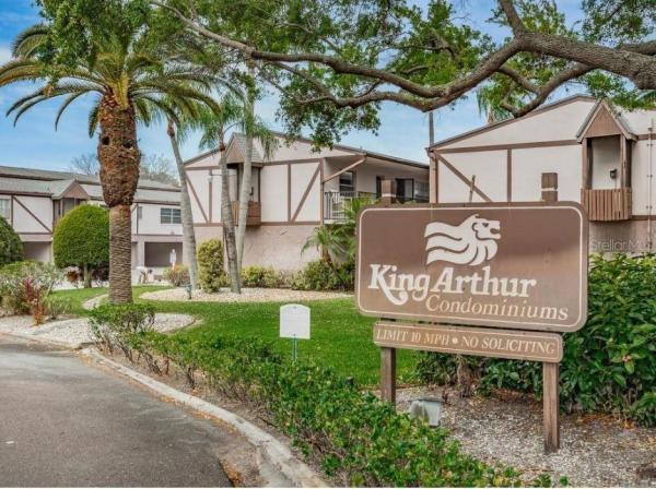 KING ARTHURS COURT CONDO