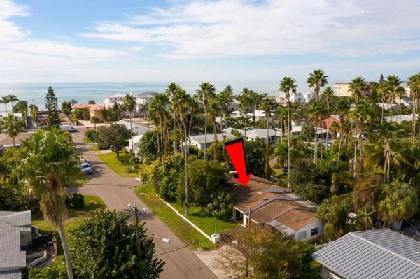 REDINGTON BEACH HOMES