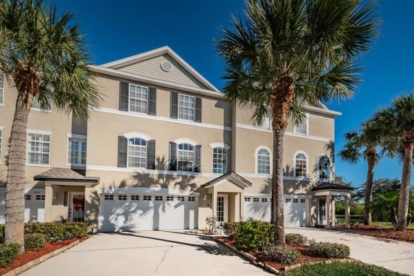 BAYSHORE TOWNHOMES