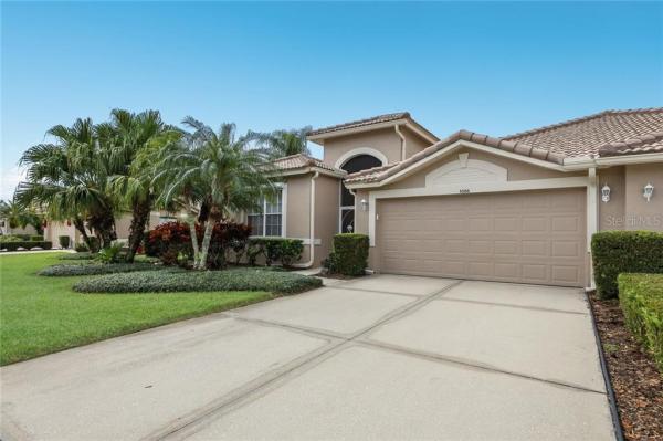 HERITAGE OAKS GOLF & CNTRY CLU