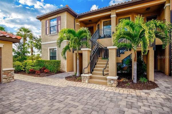 ESPLANADE ON PALMER RANCH