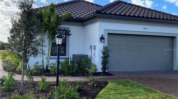 ESPLANADE ON PALMER RANCH