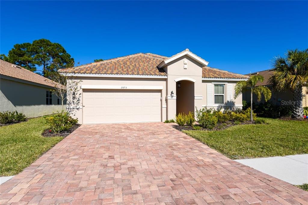 STONEYBROOK - фото