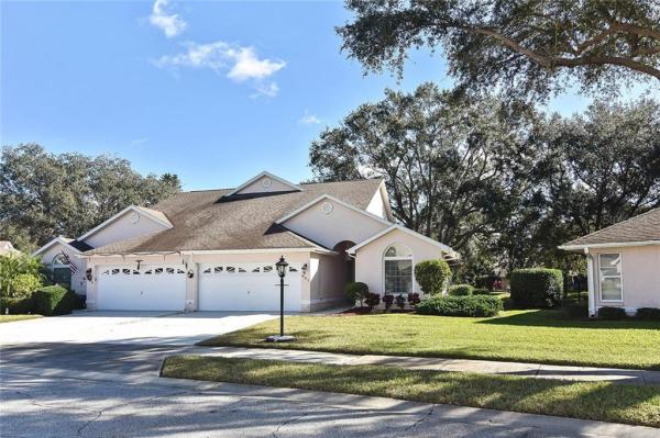 CHESTNUT CREEK VILLAS