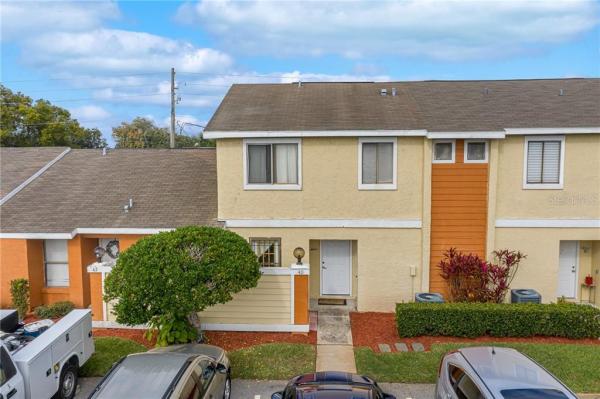 BUENAVENTURA LAKES SILVER PARK VILLAS 03