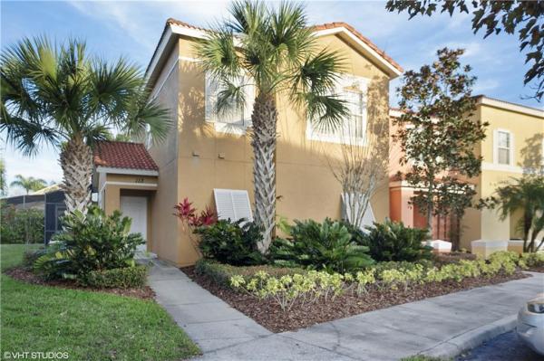 TERRA VERDE VILLLAS PH 01