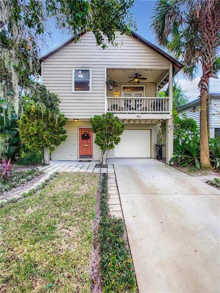 COTTAGES COLLEGE PARK CONDO