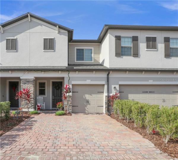 TOWNS AT AVALON RIDGE