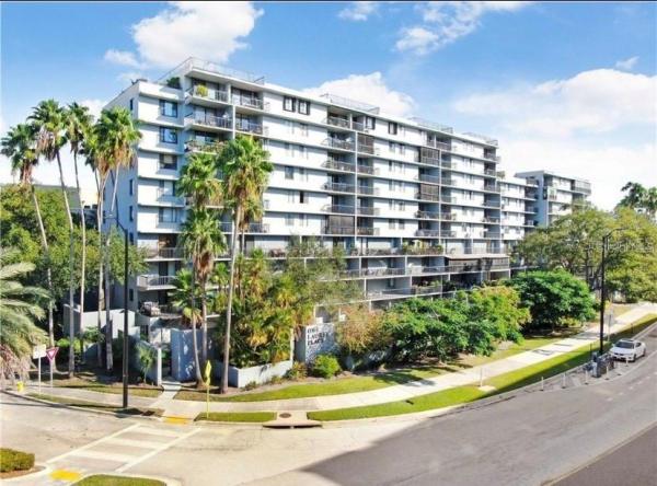 ONE LAUREL PLACE A CONDO