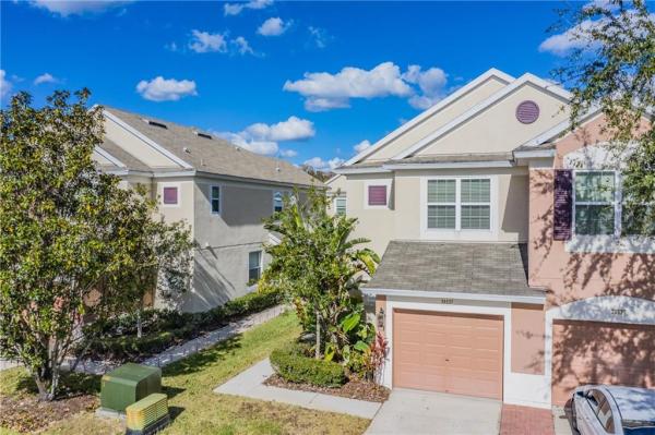 BAY AT CYPRESS CREEK