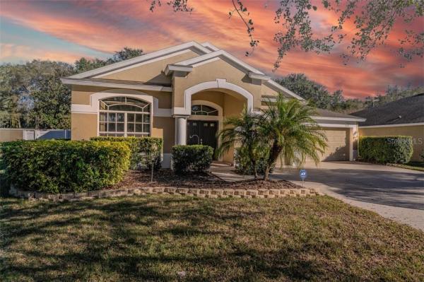 OAKS AT VALRICO PH 2