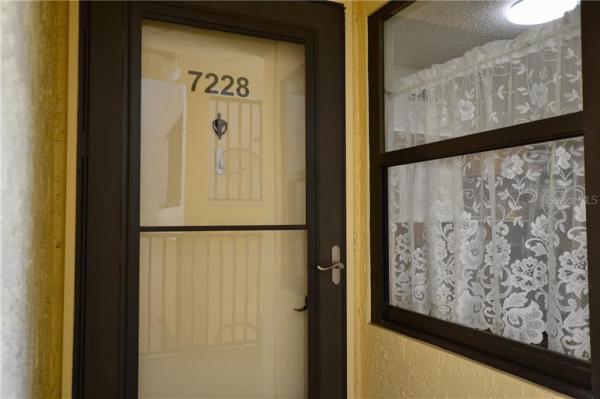 LAKEVIEW OF LARGO SOUTH CONDO