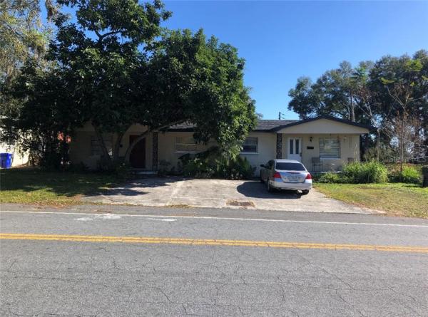 PINE CREEK ESTATES PB 100 PGS 19-20