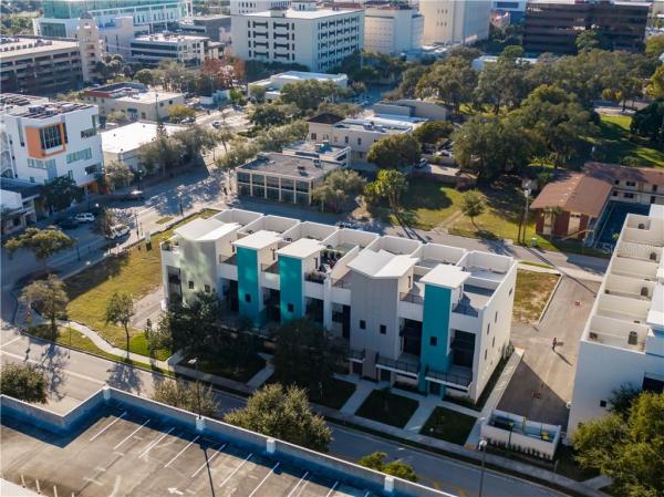 SCHOOL AVENUE TOWNHOMES