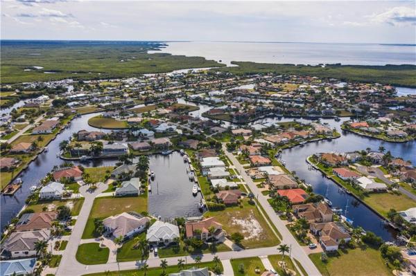 PUNTA GORDA ISLES SEC 14