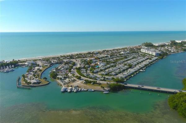 ENGELWOOD BEACH CONDO VILLA 01