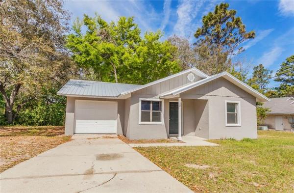 CARLTON VILLAGE PARK