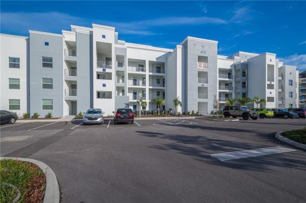 TERRACES/STOREY LAKE CONDO #1