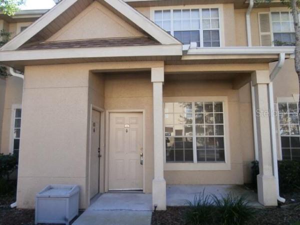 CRESCENT PLACE AT LAKE LOTUS CONDO