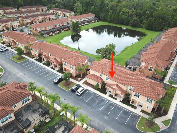 REGAL OAKS AT OLD TOWN