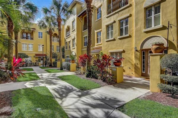 LANDCRAFT DELEON TWNHMS