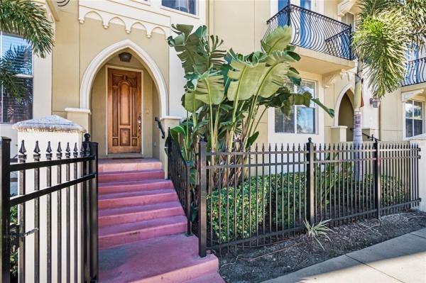 VILLA DEL MARE TWNHMS