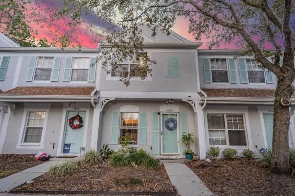 HUNTERS KEY TWNHMS AT NORT