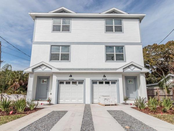 SOUTHSIDE REV PLAT OF LOTS 1 TO 14 INCL BLK 5 AND